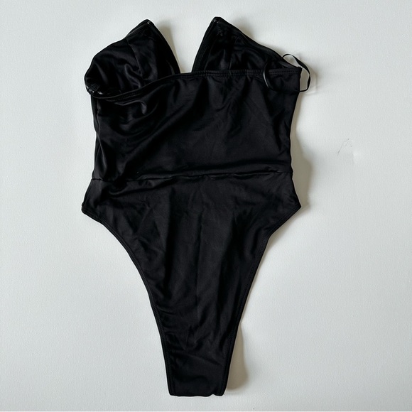 Plunging Neckline Black Bodysuit size XS - Picture 3 of 5